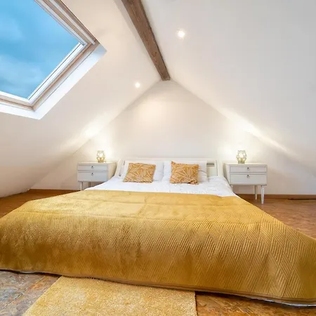 Sous Les Etoiles Metz Luxembourg Un-sejour-a-part Appartement Clouange